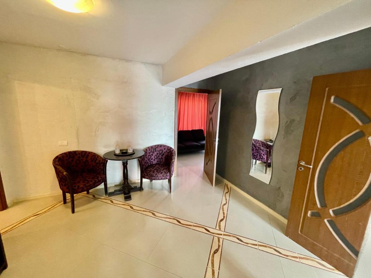 Hotel Mon Caprice Bucureşti Eksteriør bilde